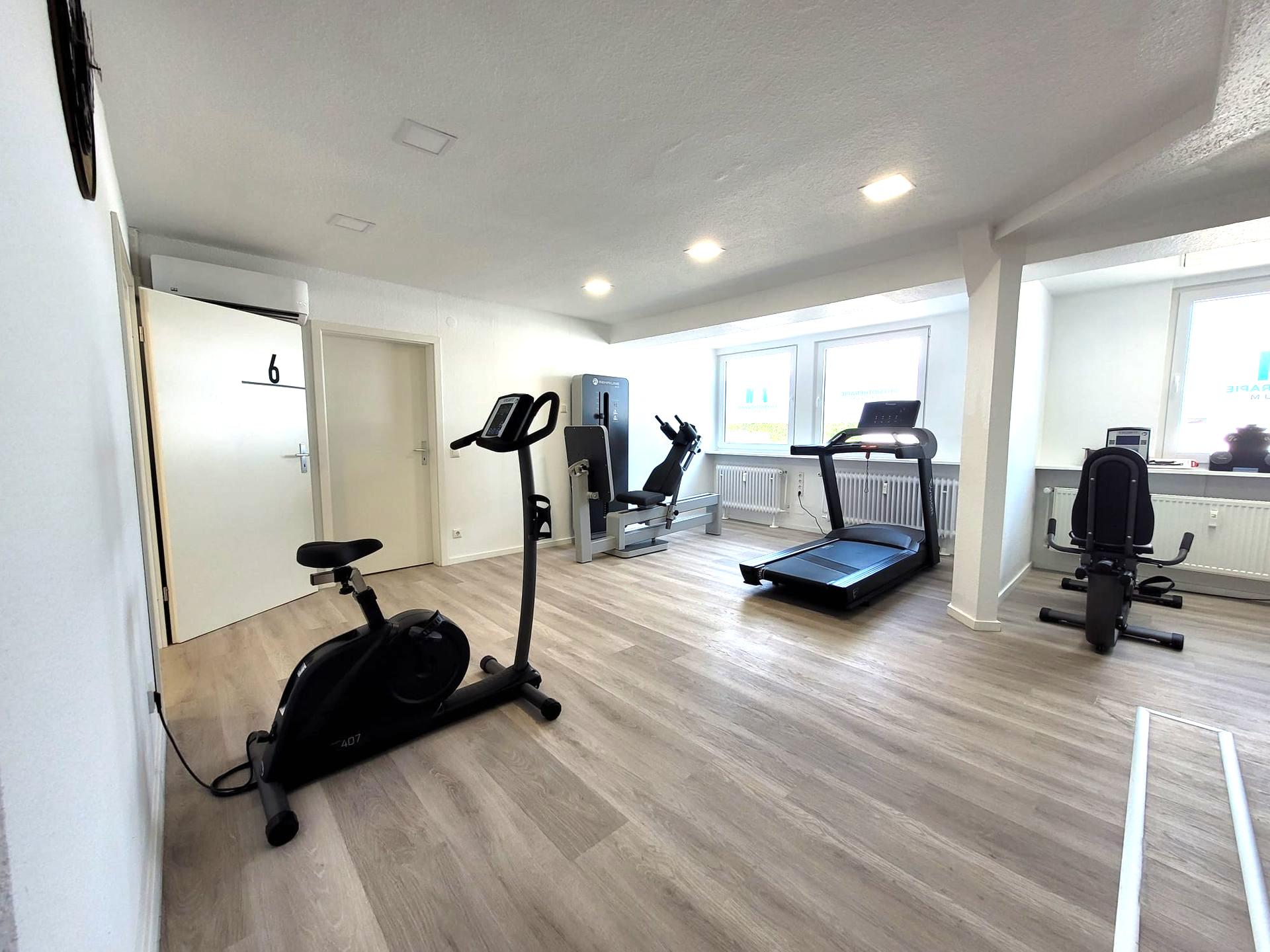 Bild vom ​Fitnessbereich & Geräte