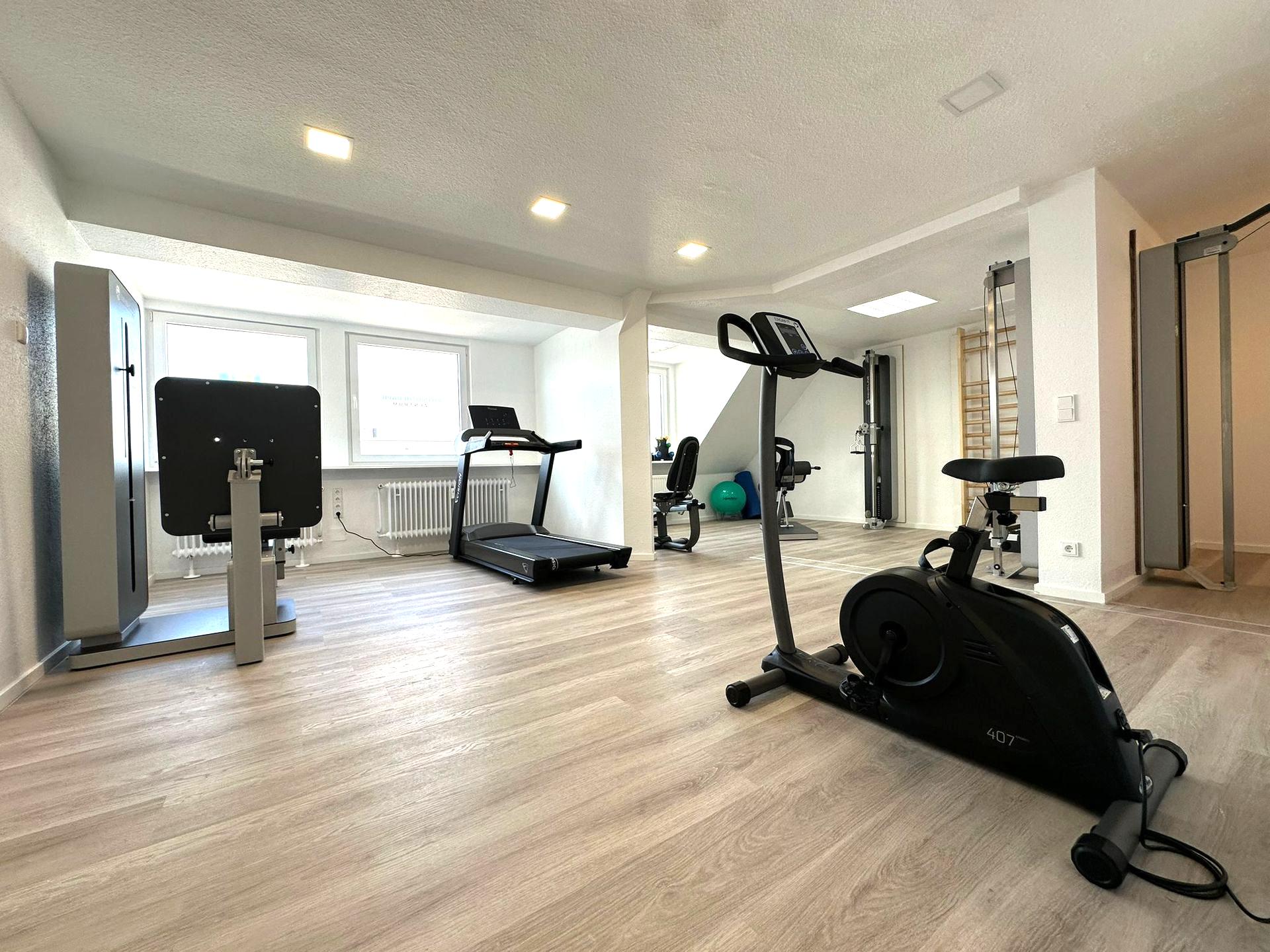 Bild vom ​Fitnessbereich & Geräte